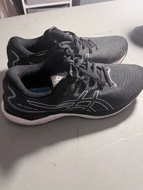 Asics Black and White Men's Athletic Running Shoes